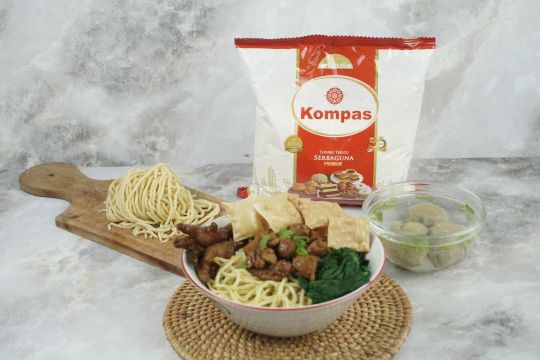 mie ayam komplit