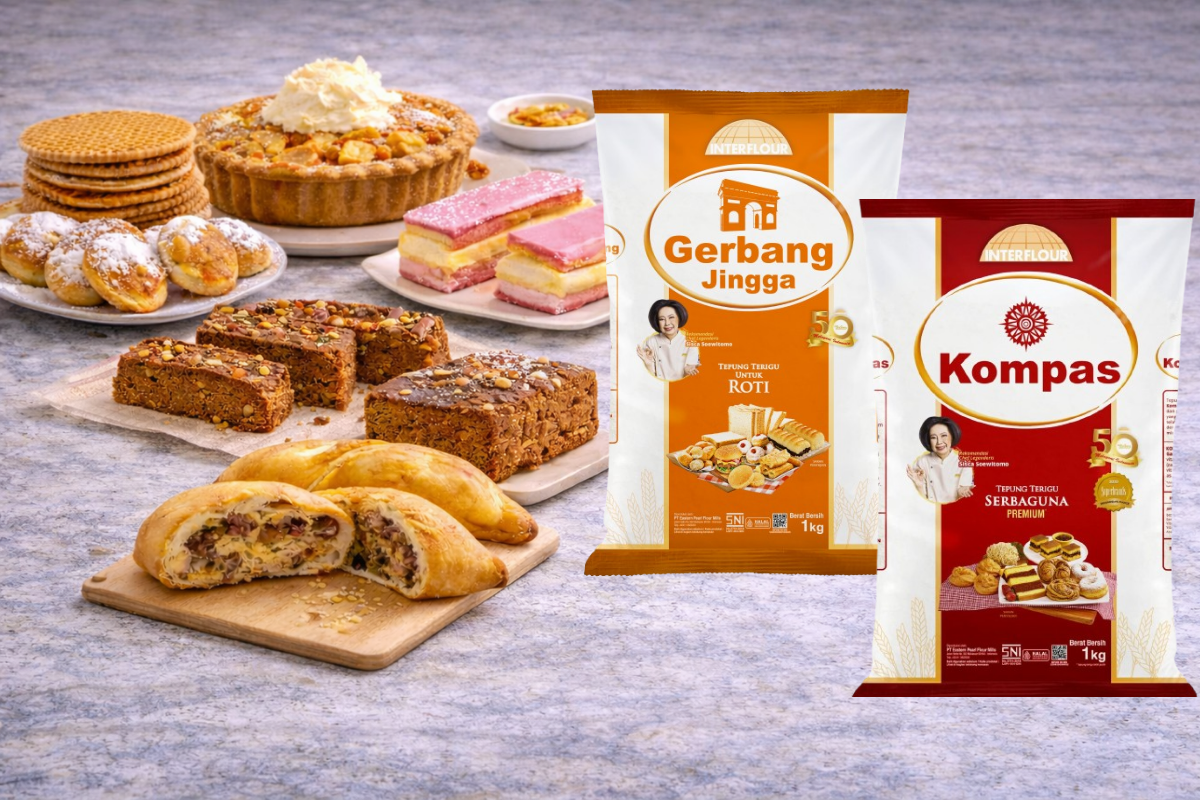 gerbang jingga dan kompas dan dessert