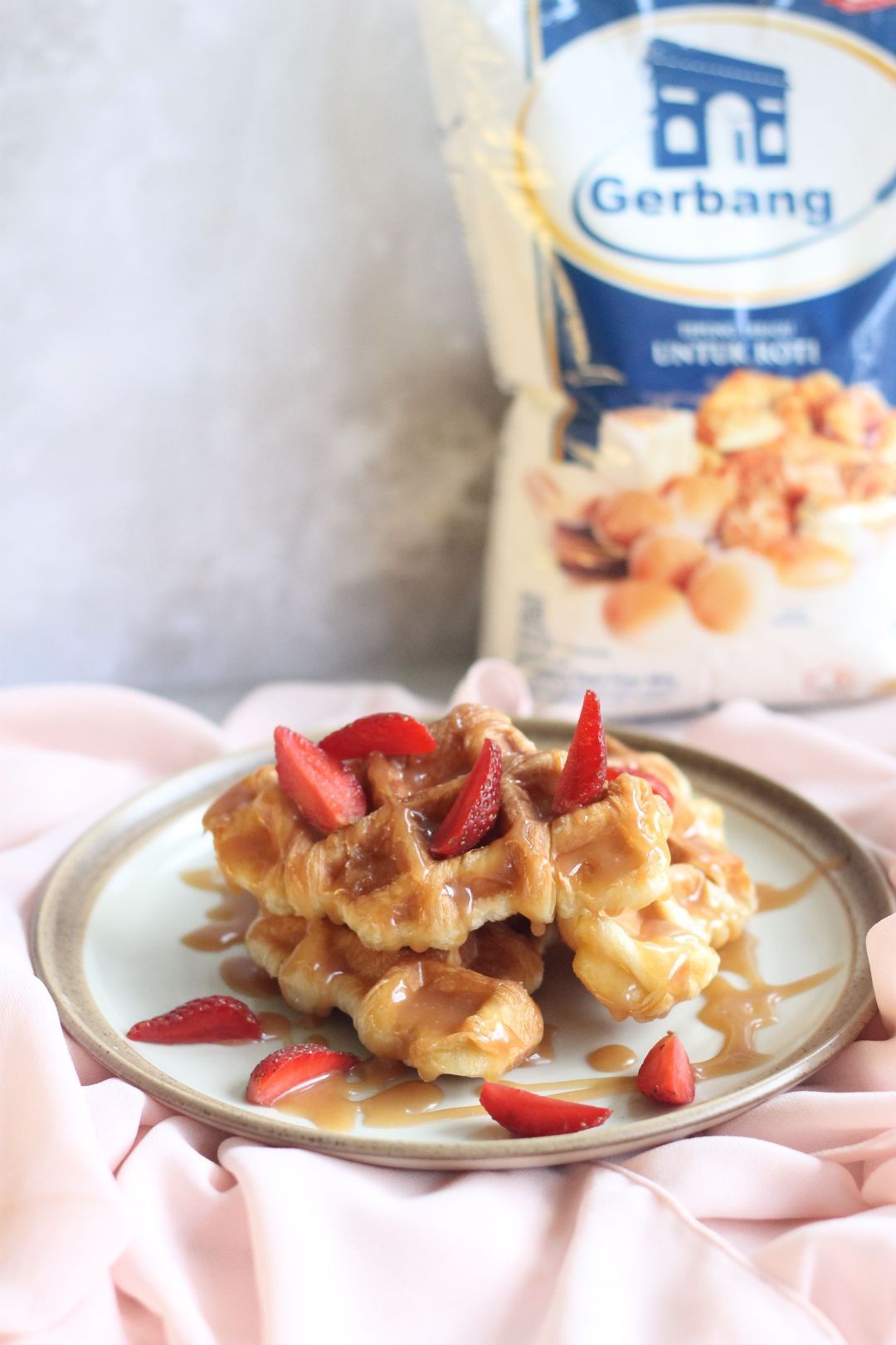 croffle croissant waffle