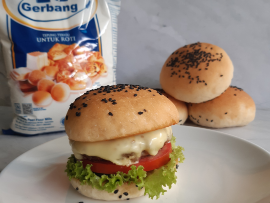black sesame bun burger