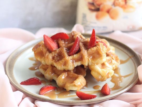 croissant waffle