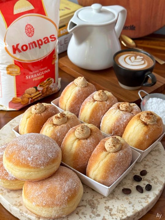 Dalgona Cream Bomboloni