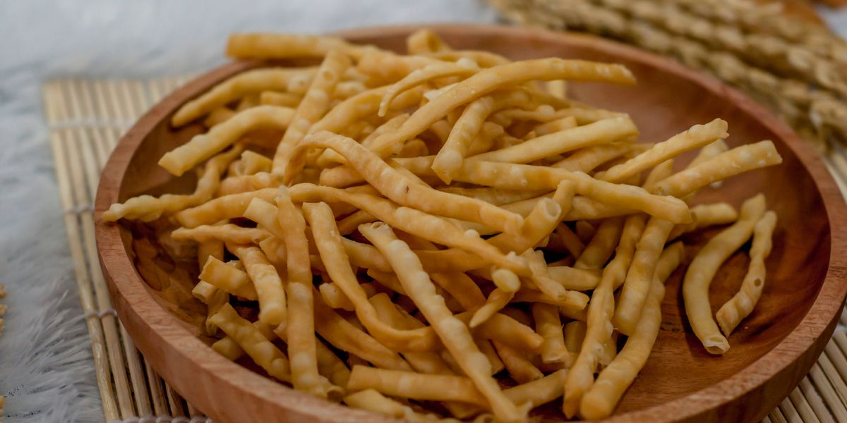 kue bawang