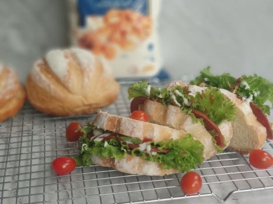 Milk Hearth Bread Sandwich