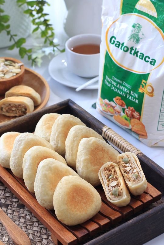 Honey Granola Bakpia