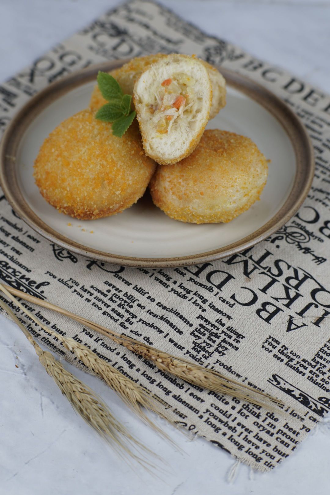 roti goreng isi creamy rogut