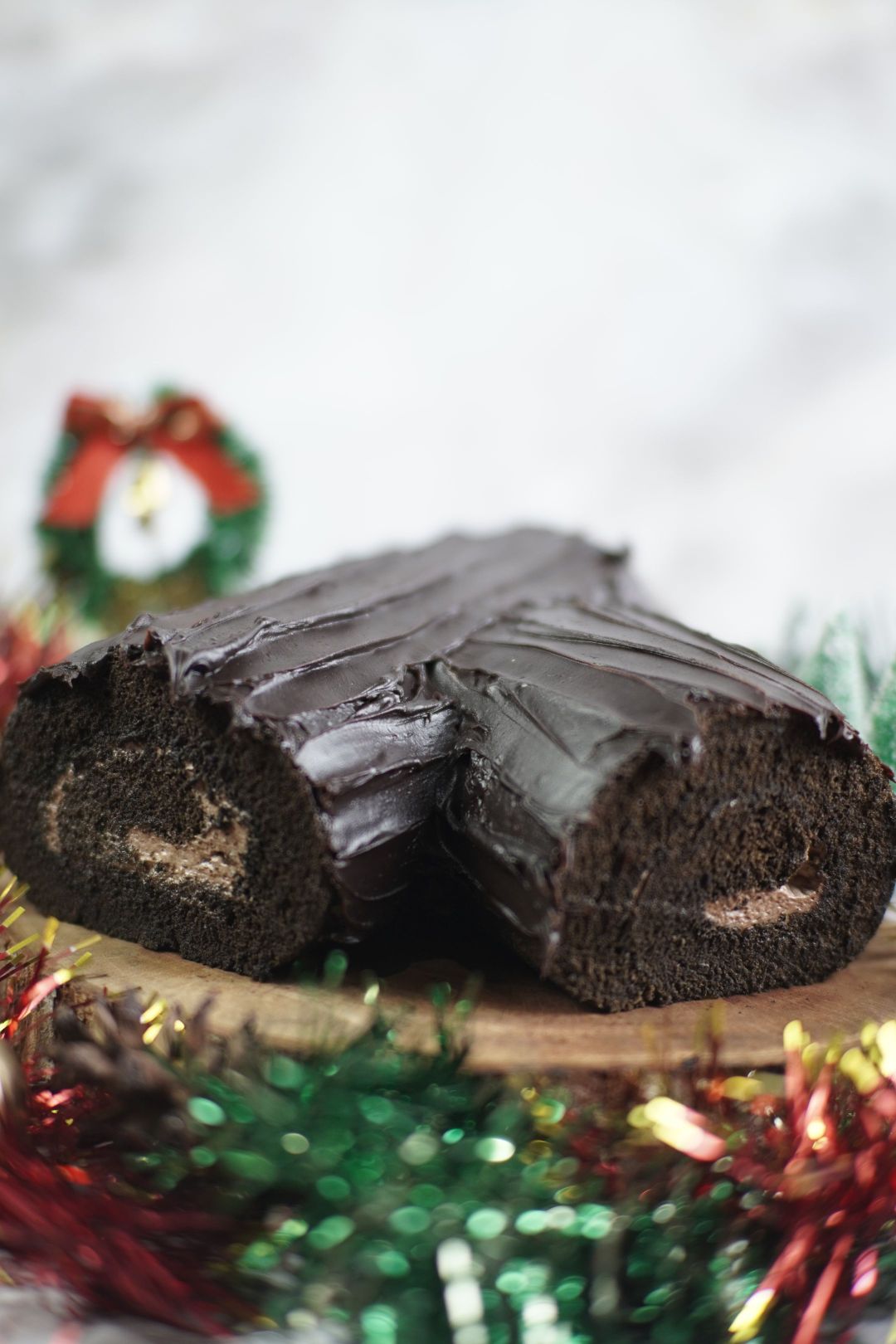 chocolate yule log cake