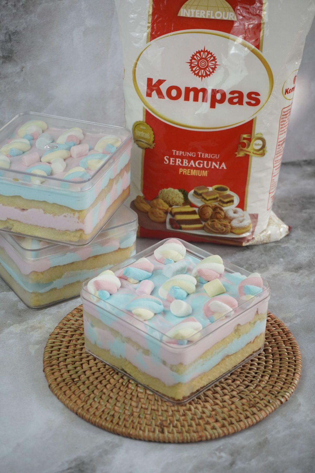 marshmallow dessert box
