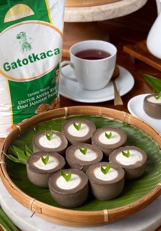 Kue Nona Manis Cokelat