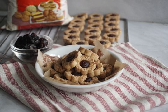 kurma cheese cookies