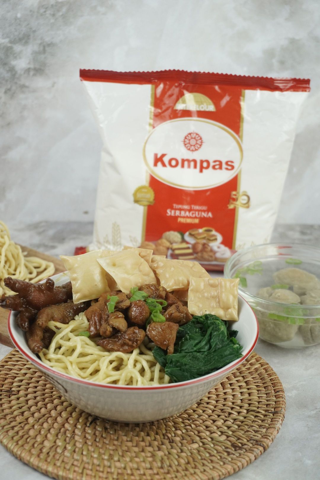 mie ayam komplit