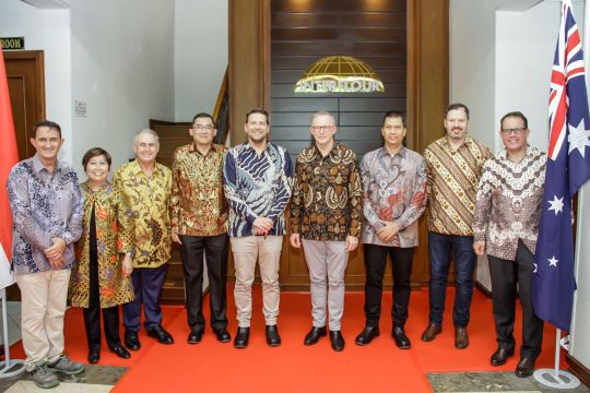Click to edit image Pabrik Interflour Makassar Dikunjungi Perdana Menteri Australia