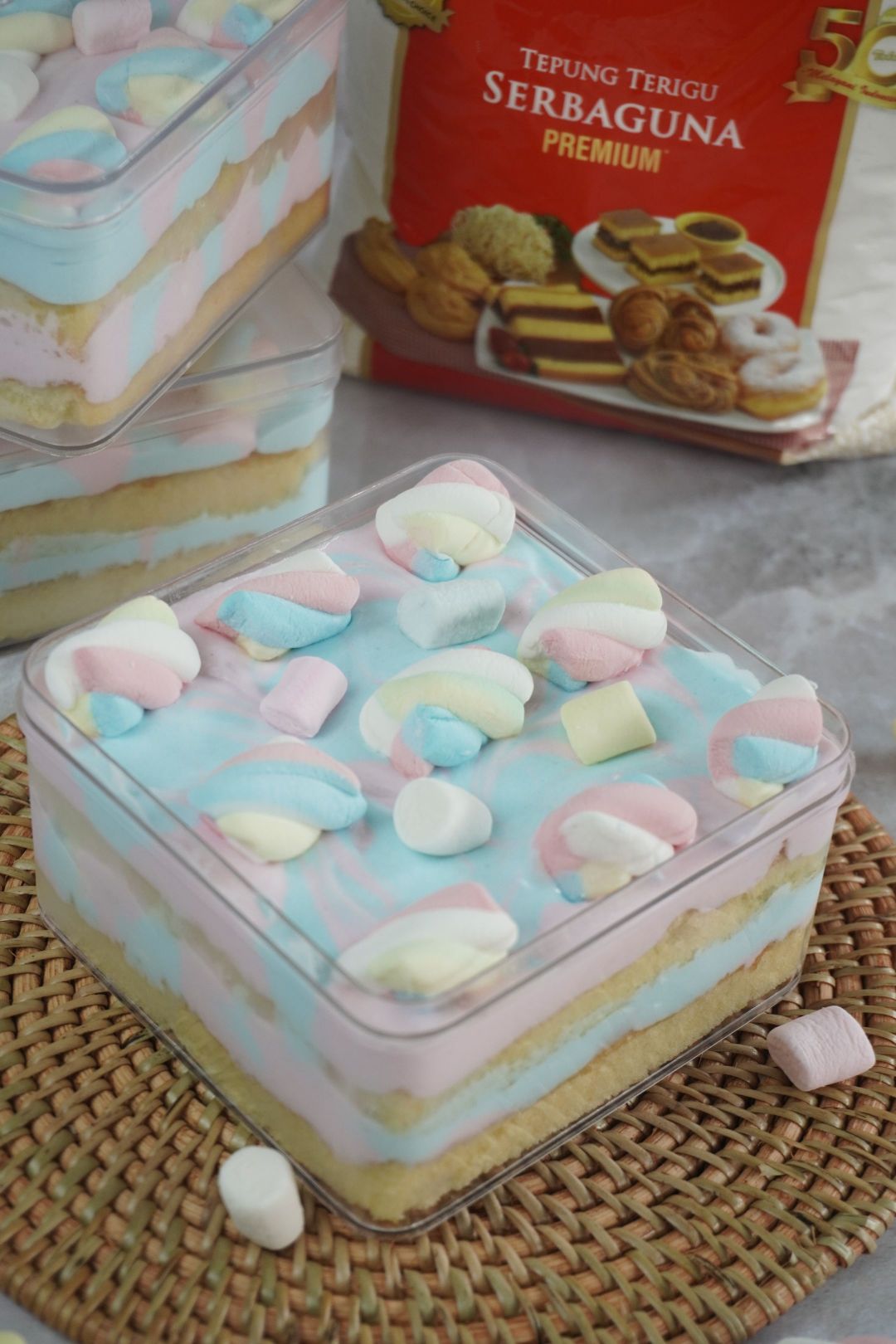 marshmallow dessert box