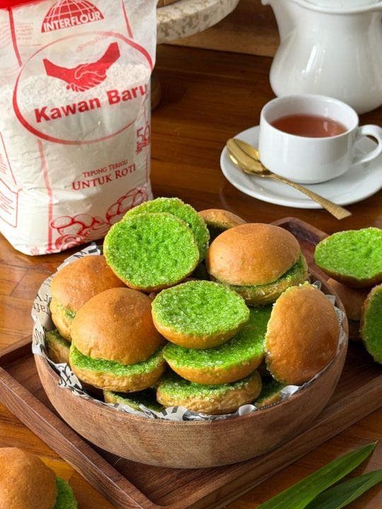 roti kering pandan hijau