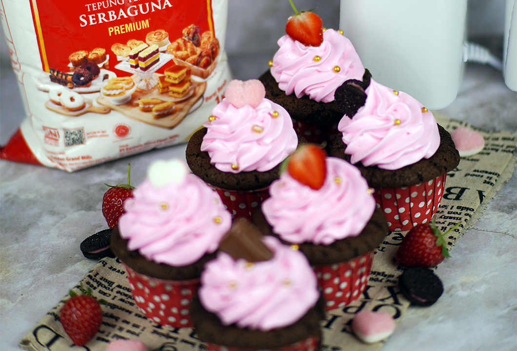 valentine cup cake