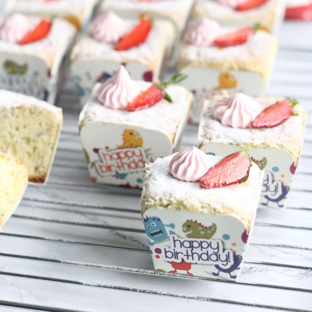ogura chia seed cake