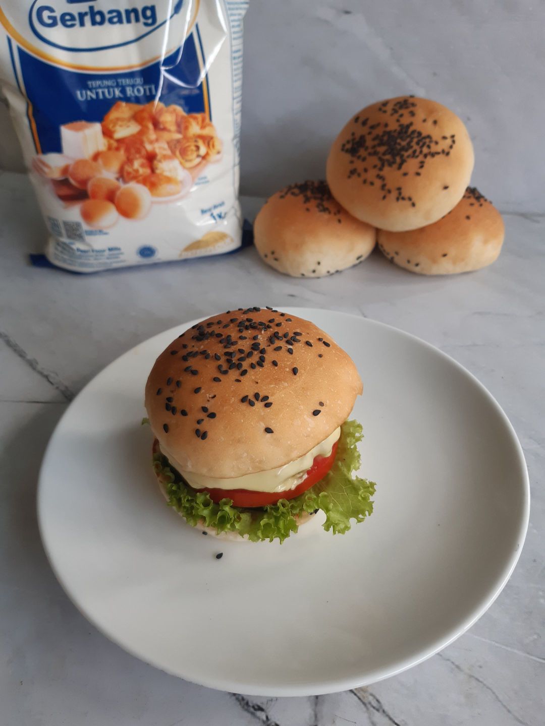 black sesame bun burger